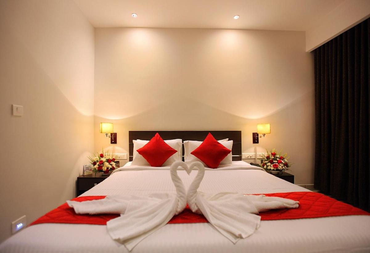 Hotel San Kollam Eksteriør billede