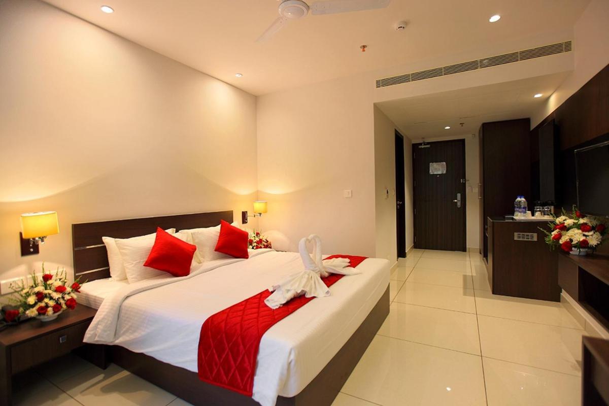 Hotel San Kollam Eksteriør billede